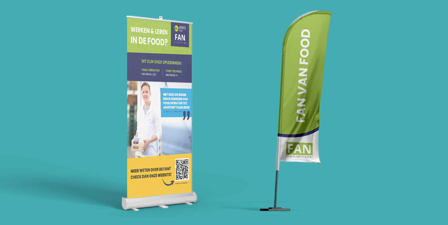 FAN Roll-up Banner + Beachvlag 2